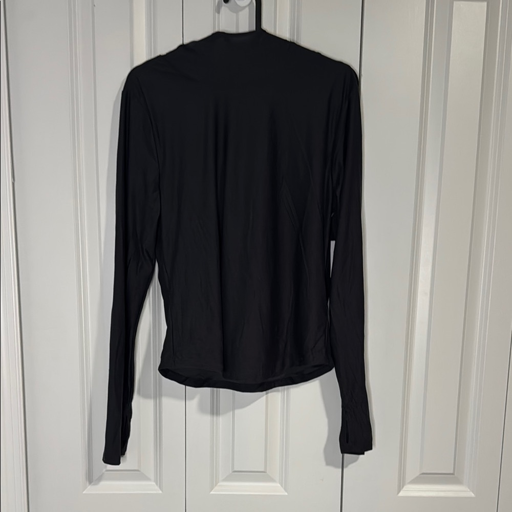 Old Navy Black Long Sleeve hooded long sleeve top